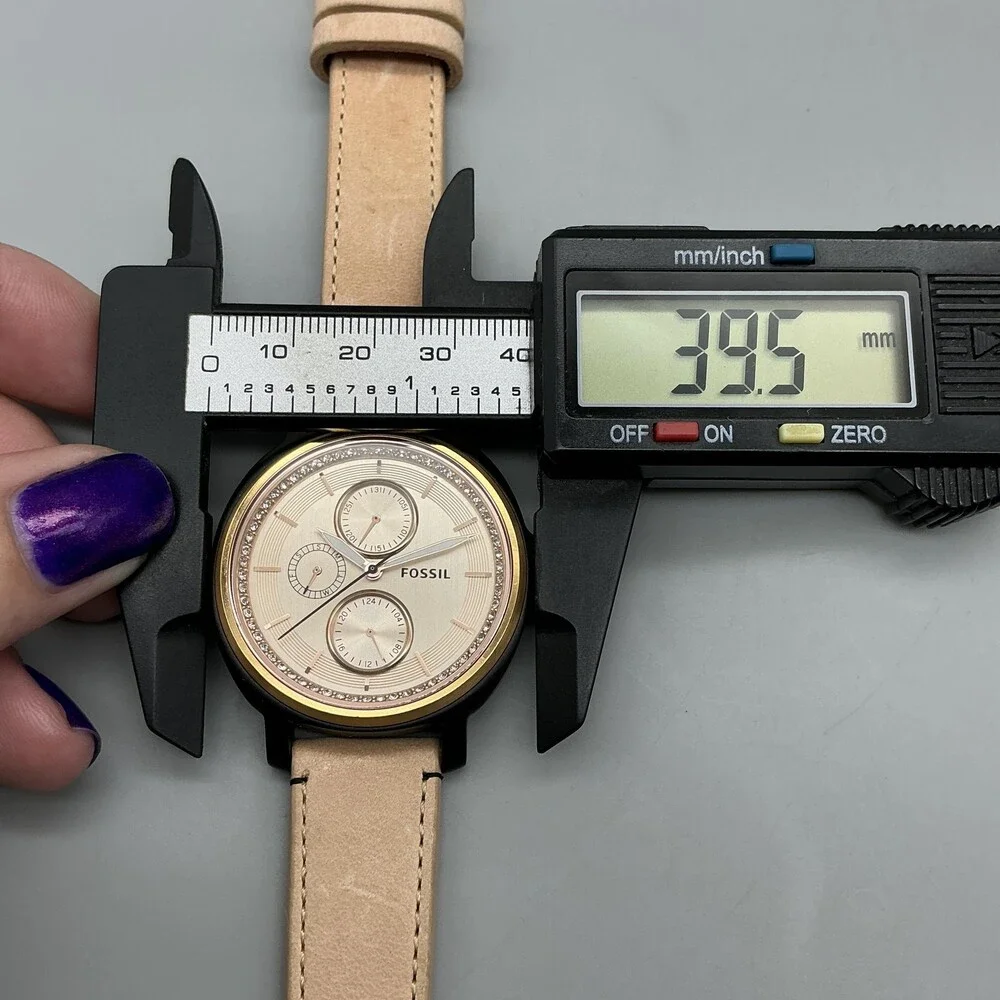 Fossil ES3772 Womens Watch 40mm Gold Tone Beige Leather Crystals New Battery